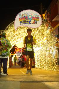 BIB: 50093
                            <button type="button" onclick="openModal(21831968)" class="btn btn-primary btn-sm float-right btn-popup" data-toggle="modal" data-target=".modal-high-quality">
                        <i class="fas fa-shopping-cart"></i> Add to Cart
                    </button>
                                            <button type="button" onclick="isThisMe(21831968, true)" class="btn btn-success btn-sm float-right btn-popup btn-isme hidden" data-toggle="tooltip" data-placement="bottom" title="นี่คือรูปของคุณใช่ไหม คลิกที่นี่เพื่อเอาเข้าอัลบั้ม">
                        <i class="fas fa-plus"></i> Add to album
                    </button>
                    <button type="button" onclick="isThisMe(21831968, false)" class="btn btn-warning btn-sm float-right btn-popup btn-isnotme hidden">
                        <i class="fas fa-ban"></i> Remove from album
                    </button>